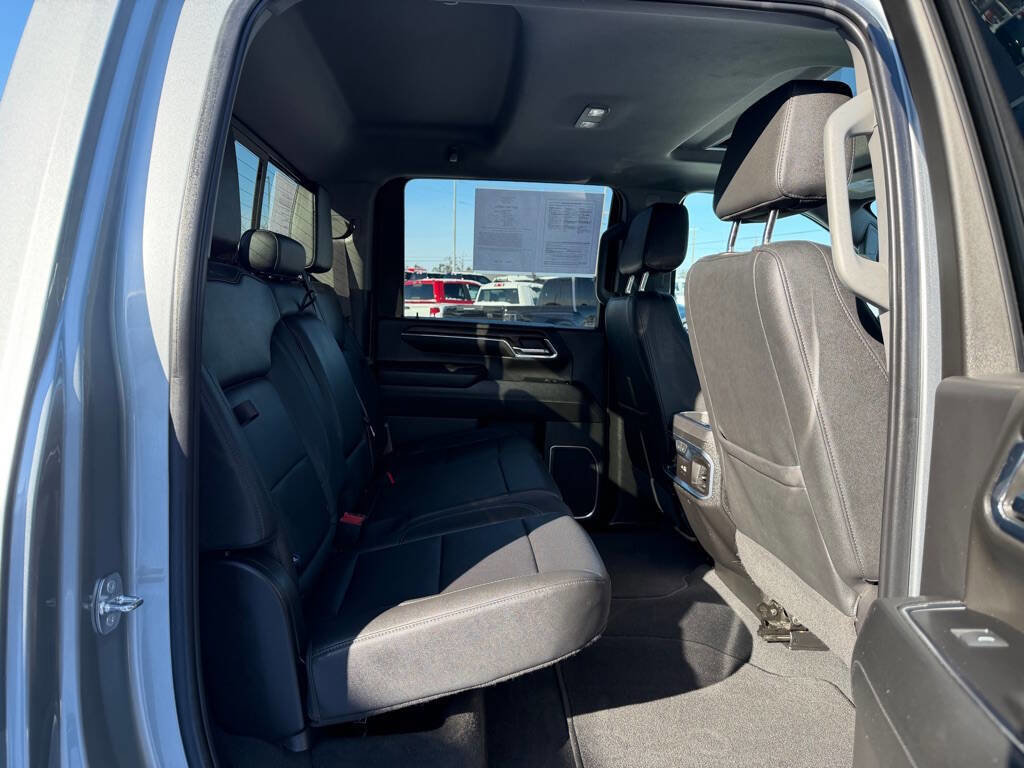 Used 2024 GMC Sierra 3500 SLT w/ SLT Premium Package image 57