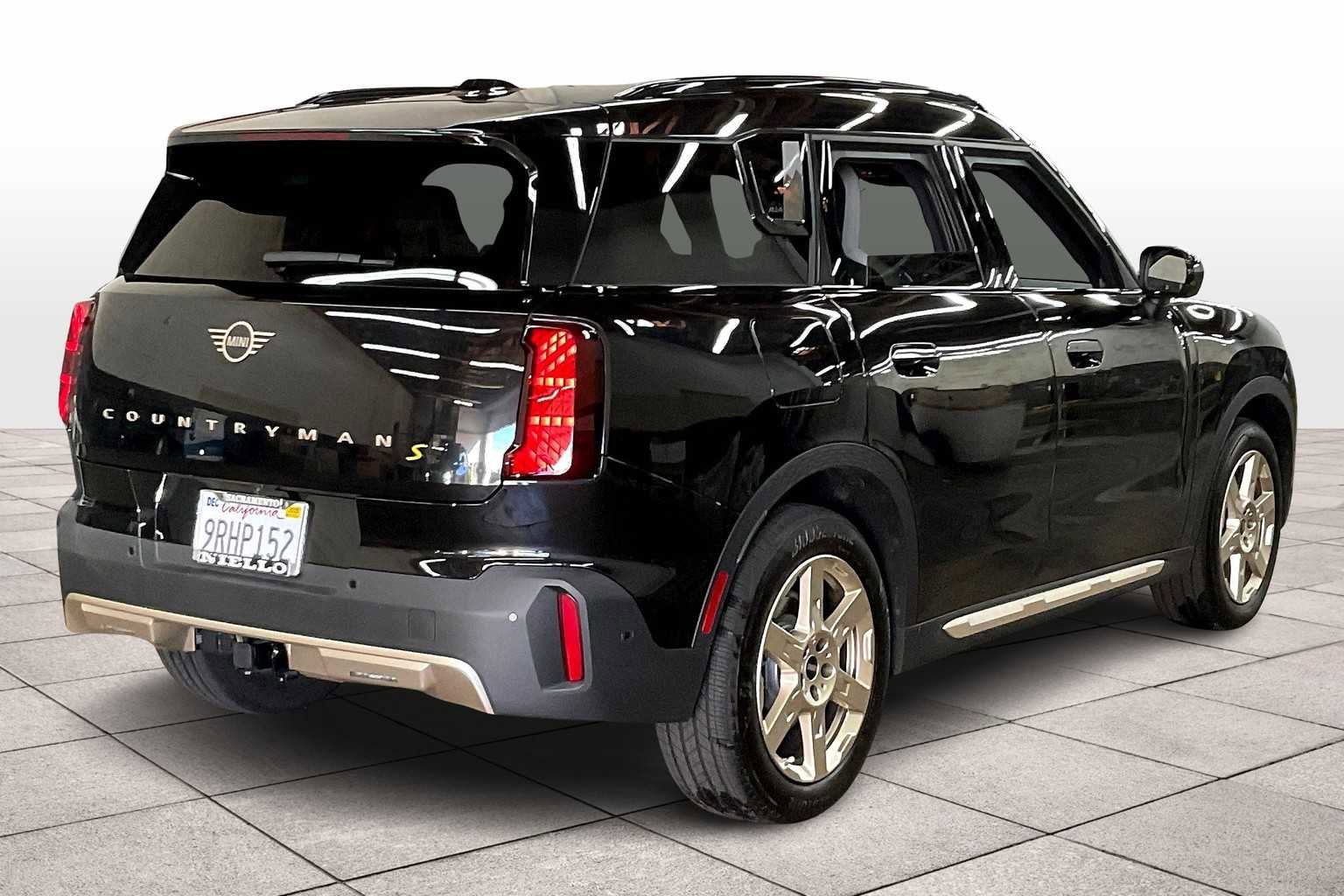 Used 2025 MINI Cooper Countryman SE image 16