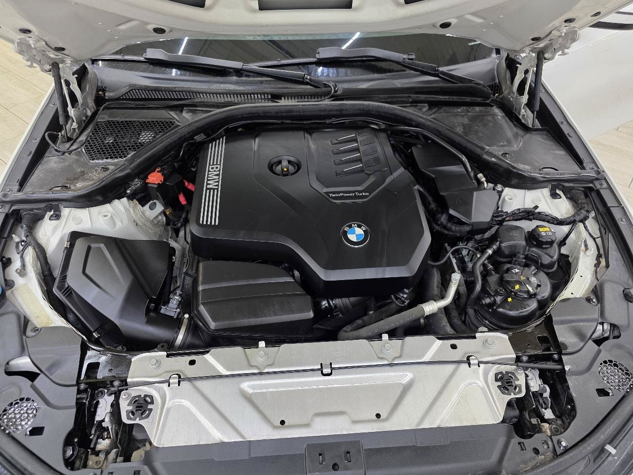 Used 2020 BMW 330i Sedan w/ Convenience Package RWD image 42