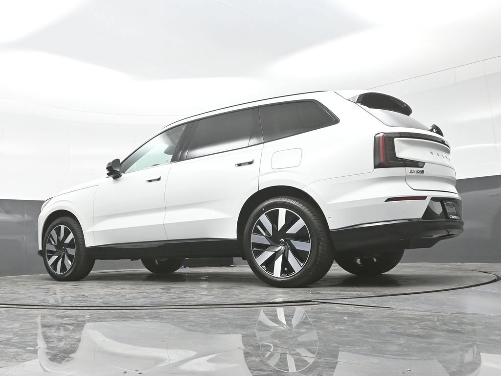 New 2026 Volvo EX90 Plus AWD/4WD image 29