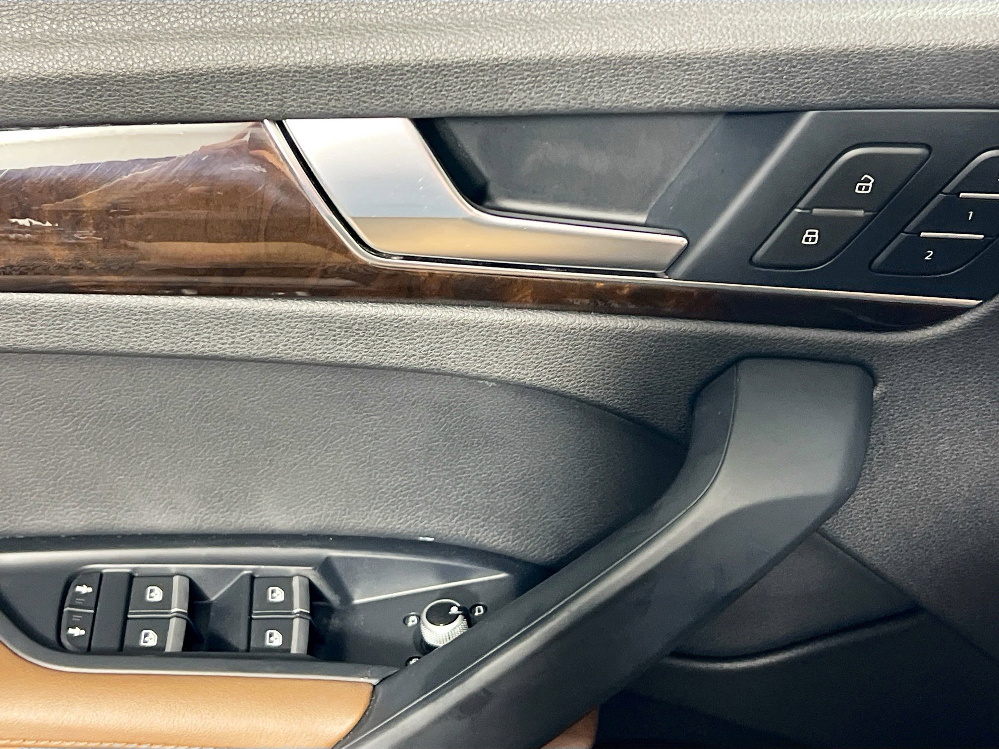 Used 2019 Audi Q5 2.0T Premium Plus image 16