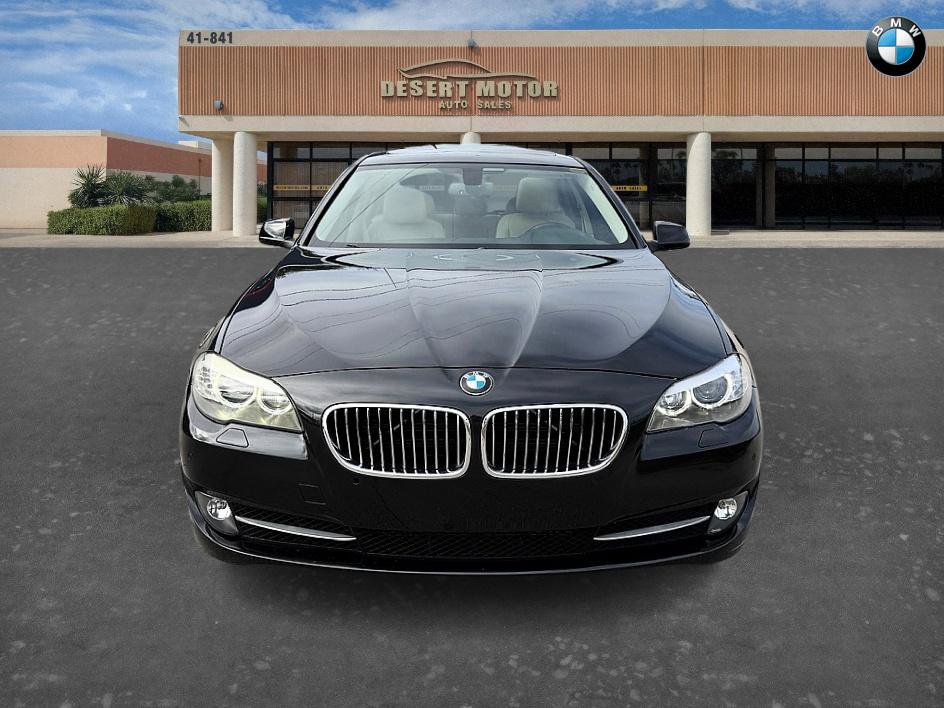 Used 2013 BMW 535i Sedan RWD image 2