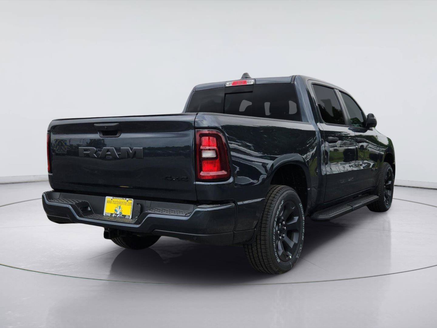 New 2026 RAM 1500 Express AWD/4WD image 5