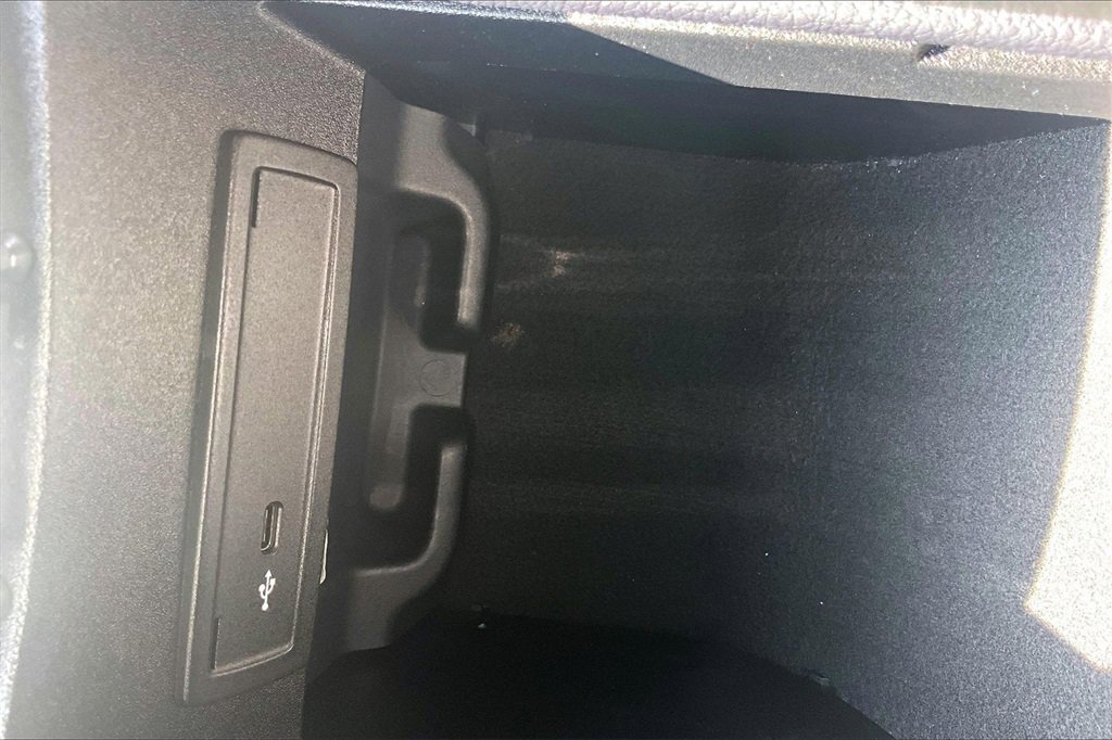 Used 2023 Mercedes-Benz GLE 350 4MATIC image 32