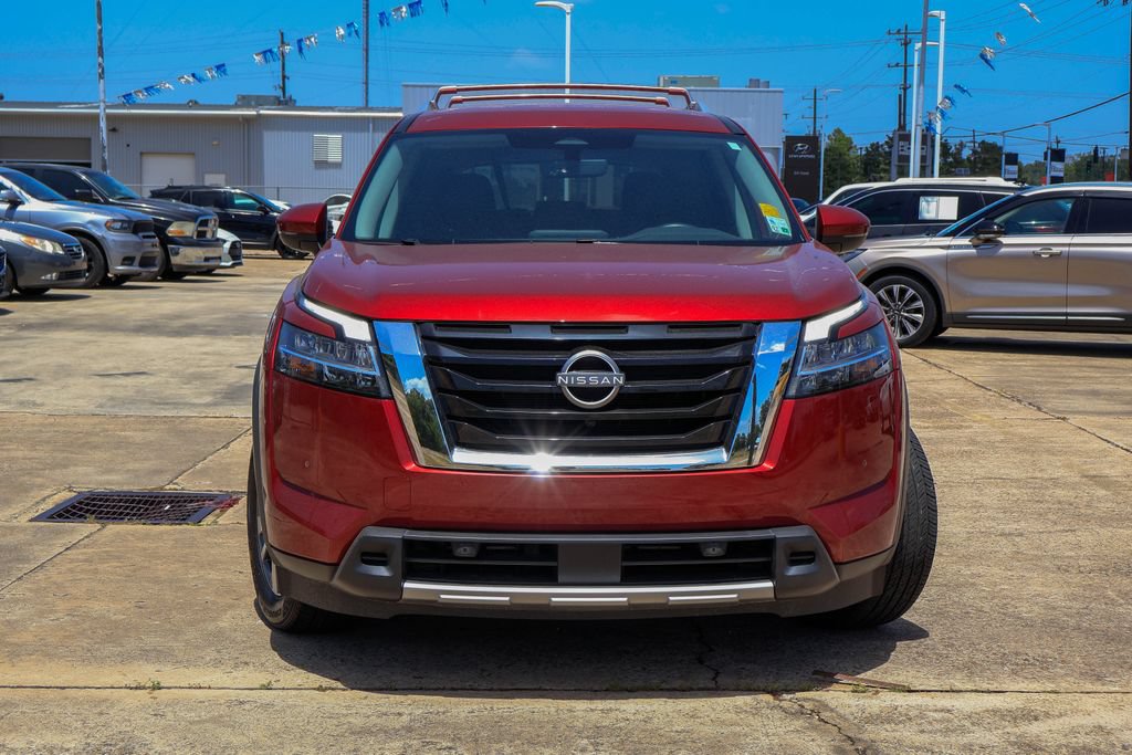 Used 2023 Nissan Pathfinder SL FWD image 24