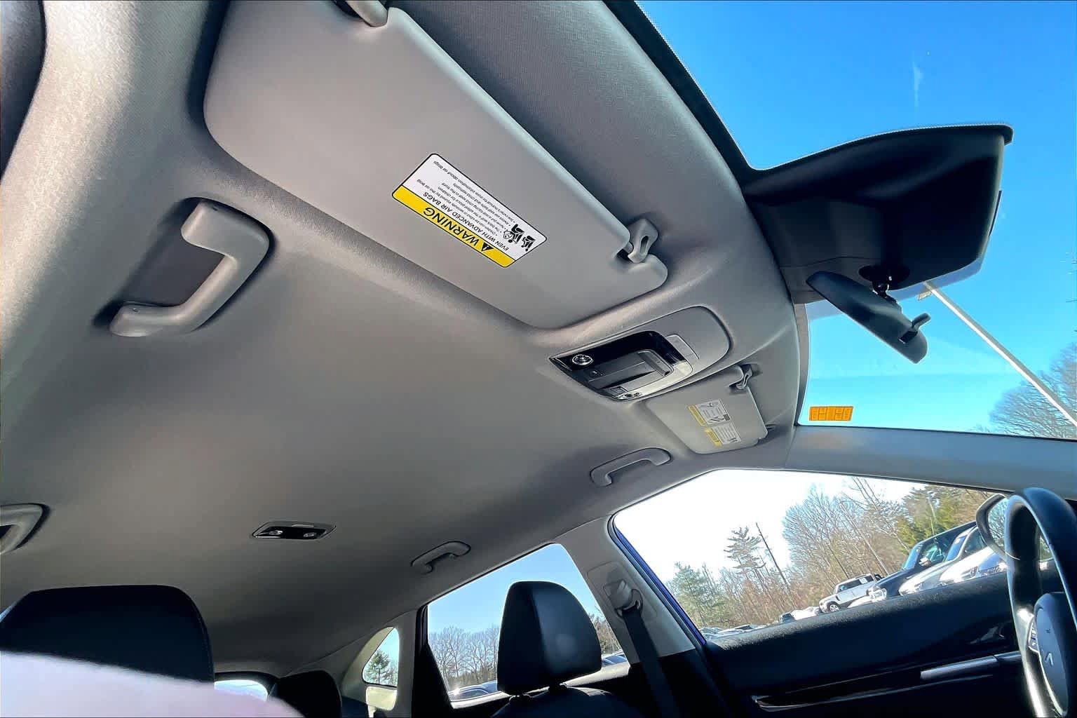 Used 2022 Kia Seltos Nightfall Edition image 14