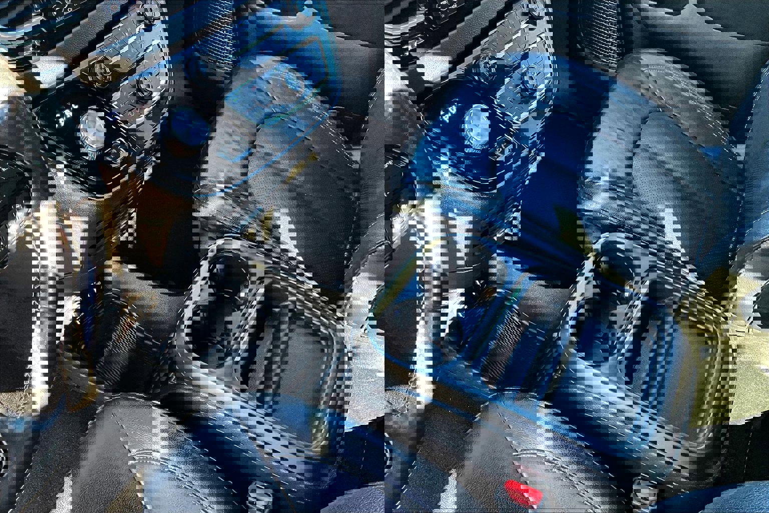 Used 2020 Chrysler Pacifica Touring-L w/ Advanced Safetytec Group image 13