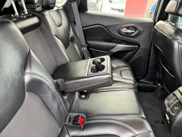 Used 2020 Jeep Cherokee Latitude Plus w/ Cold Weather Group image 82