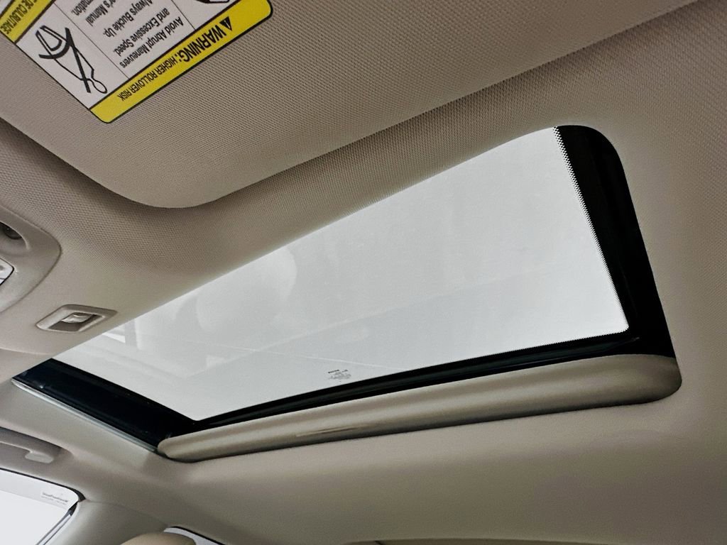 Used 2020 Nissan Pathfinder Platinum AWD/4WD image 21