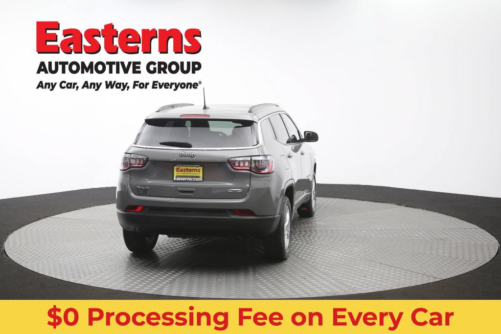 Used 2023 Jeep Compass Latitude w/ Sun and Sound Group AWD/4WD image 40