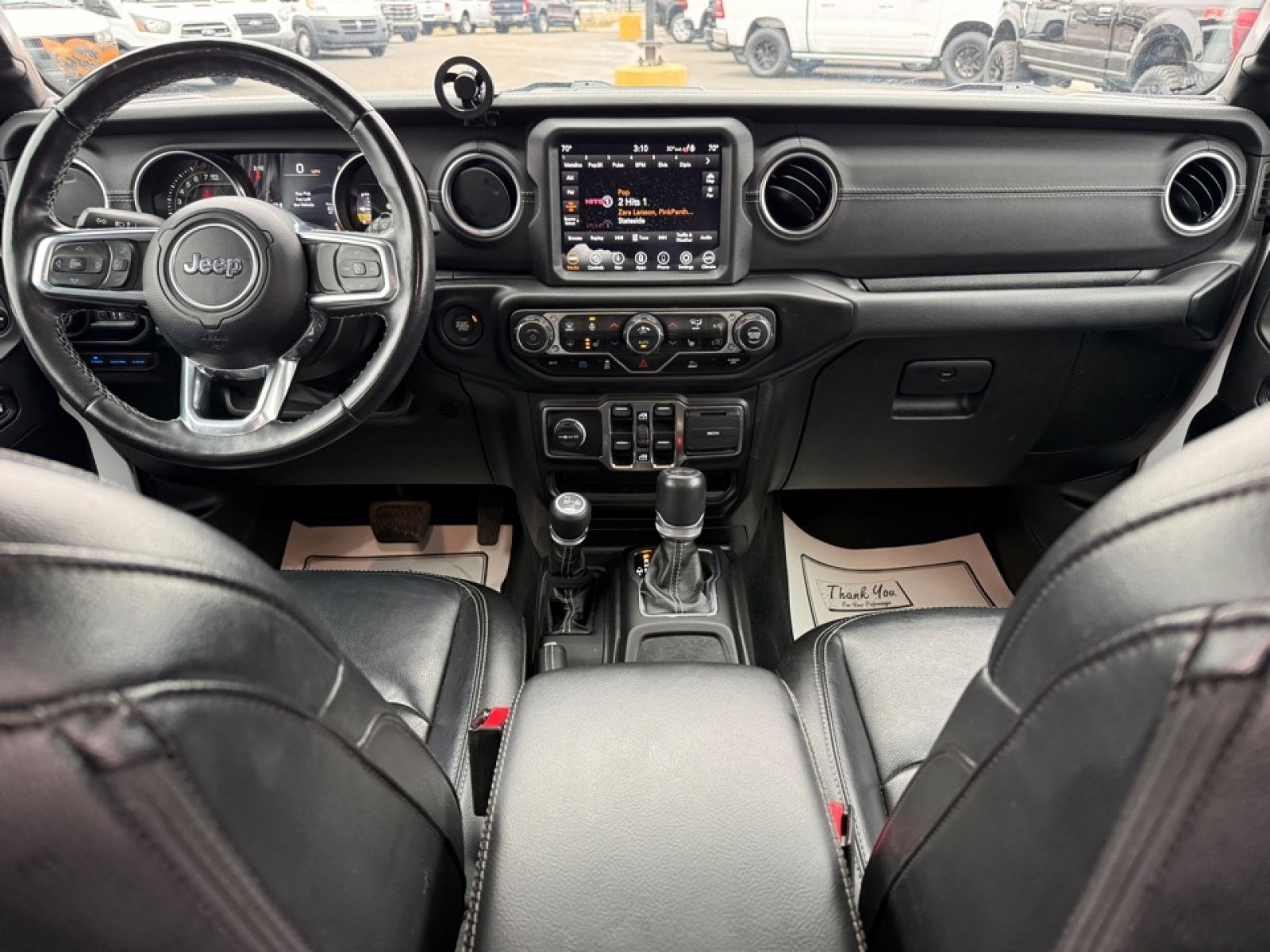 Used 2022 Jeep Wrangler Unlimited Sahara w/ Cold Weather Group image 10