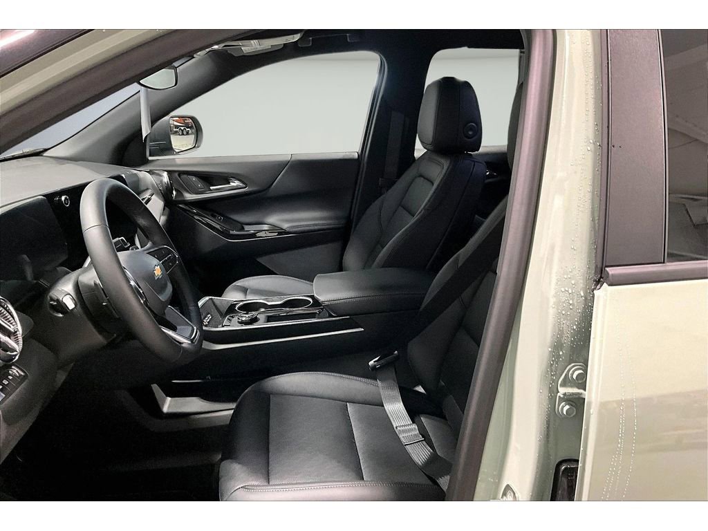 New 2026 Chevrolet Equinox LT w/ Convenience Package II image 10
