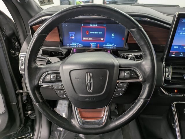 Certified 2023 Lincoln Navigator Reserve image 17