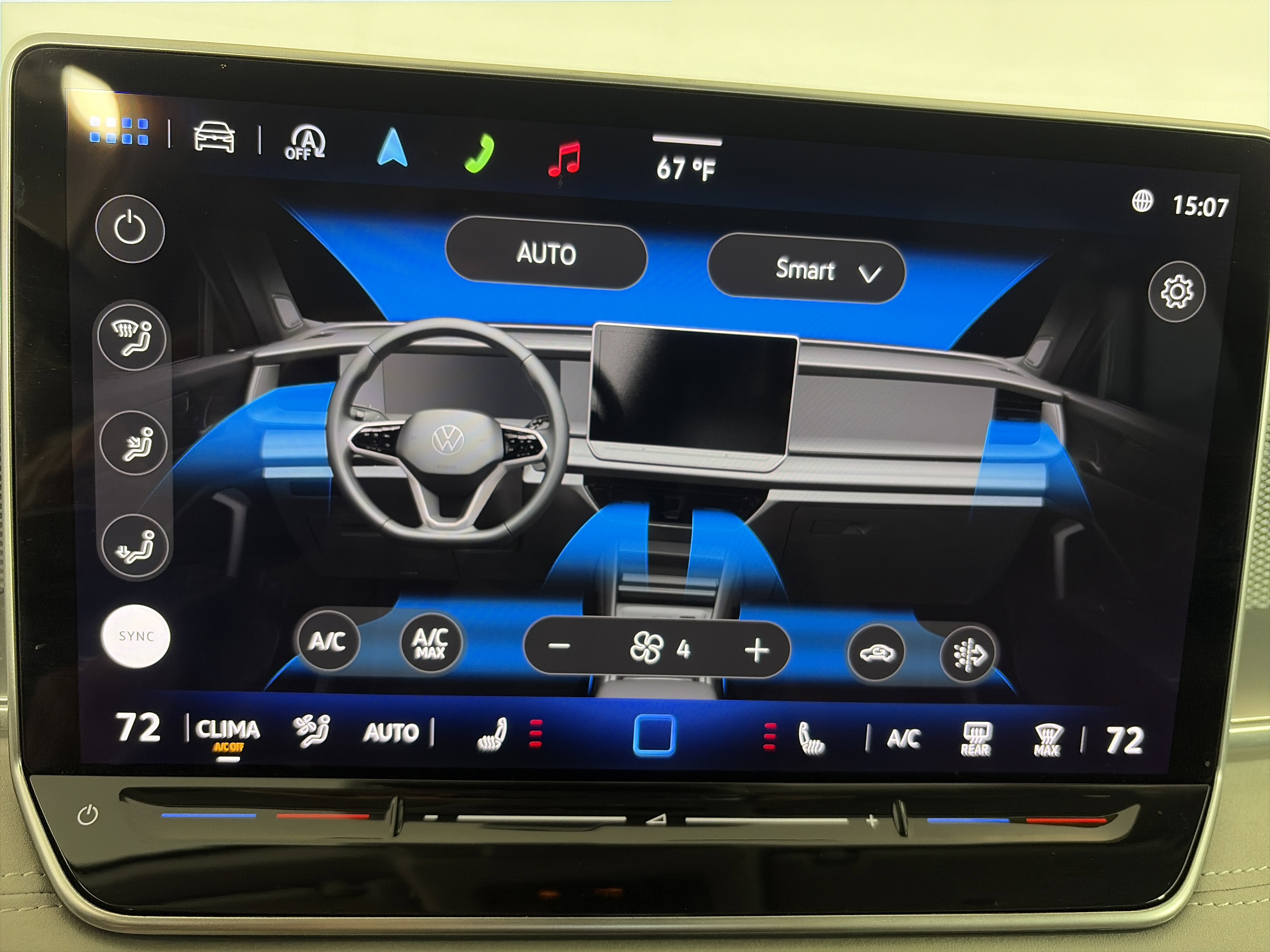 Used 2025 Volkswagen Tiguan SE image 21