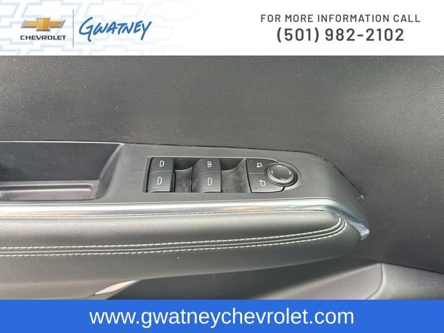 Used 2025 GMC Acadia Elevation FWD image 19