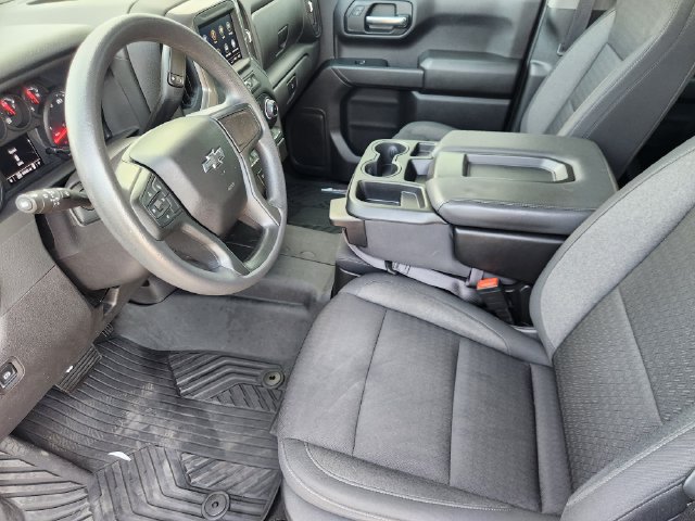 Used 2024 Chevrolet Silverado 1500 Custom Trail Boss w/ LPO, Dark Essentials Package AWD/4WD image 4