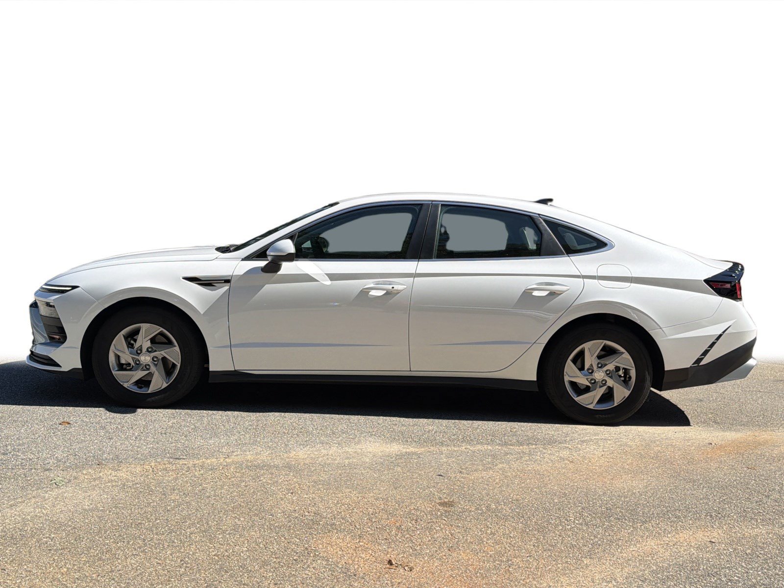Used 2025 Hyundai Sonata SE FWD image 21