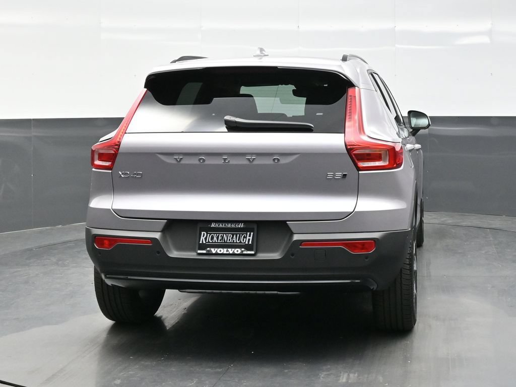 New 2026 Volvo XC40 B5 Plus w/ Protection Package Premier AWD/4WD image 6
