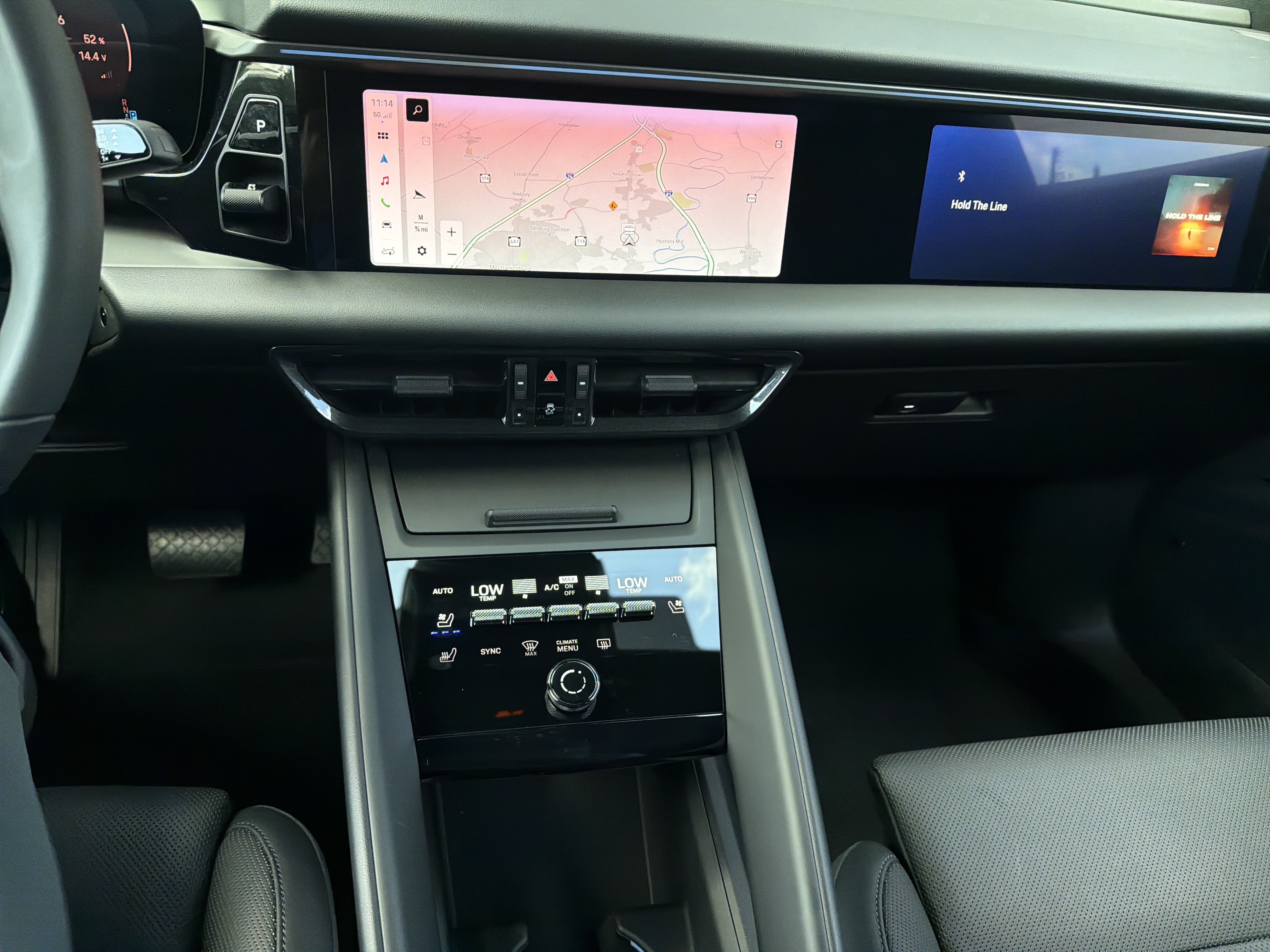 New 2025 Porsche Macan 4 Electric AWD/4WD image 20
