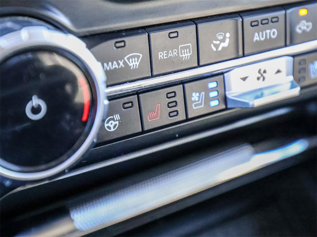 Used 2023 Ford F150 Lariat w/ Equipment Group 502A High image 34