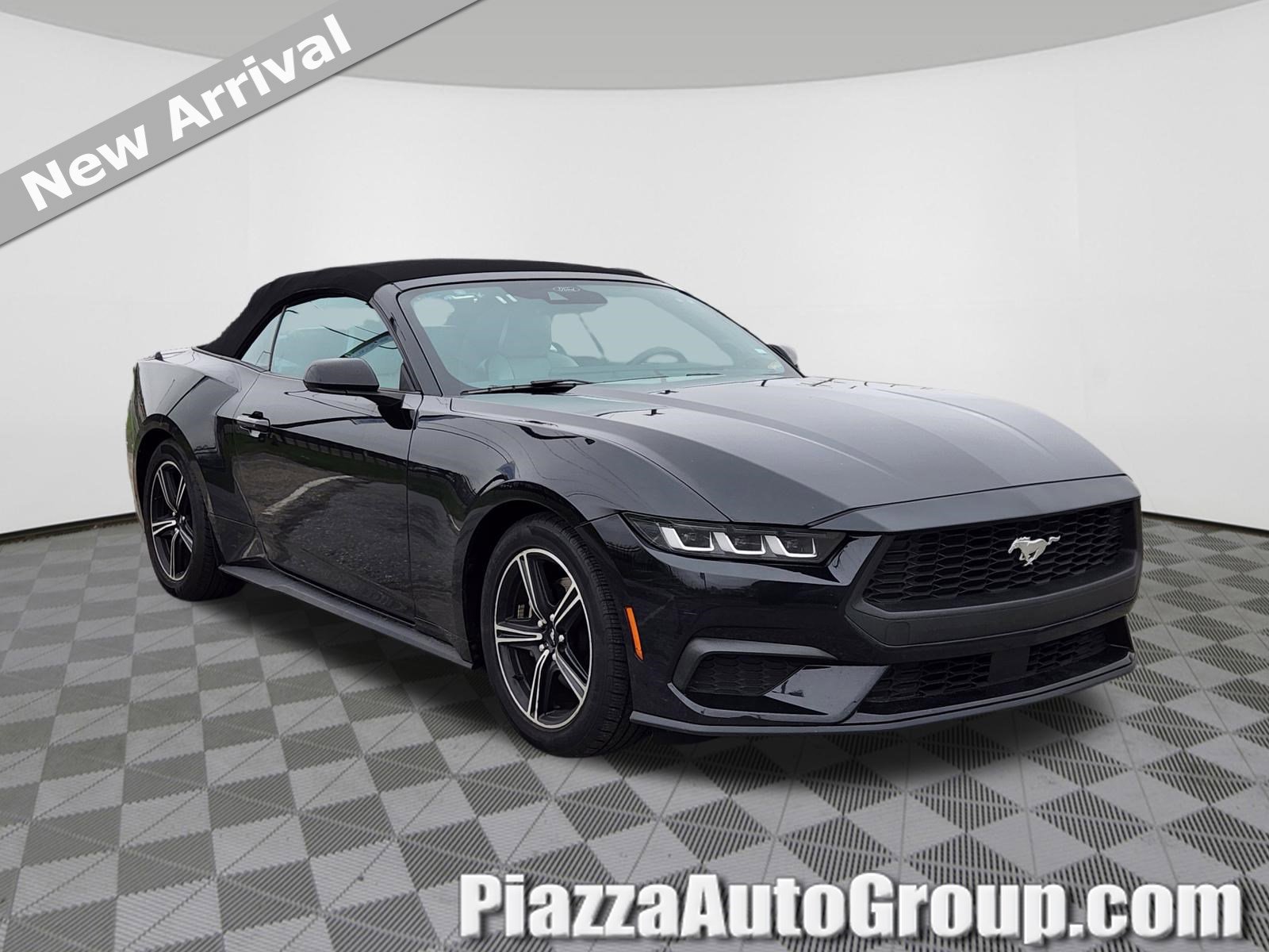 Used 2024 Ford Mustang Premium image 1