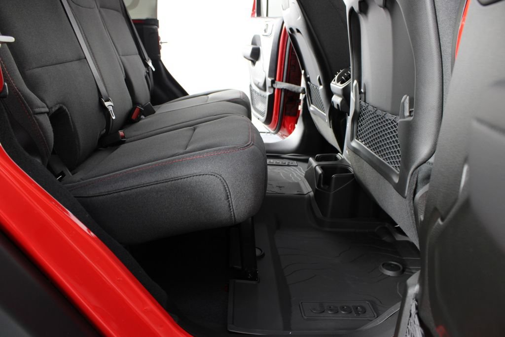 New 2026 Jeep Wrangler Unlimited Rubicon AWD/4WD image 18