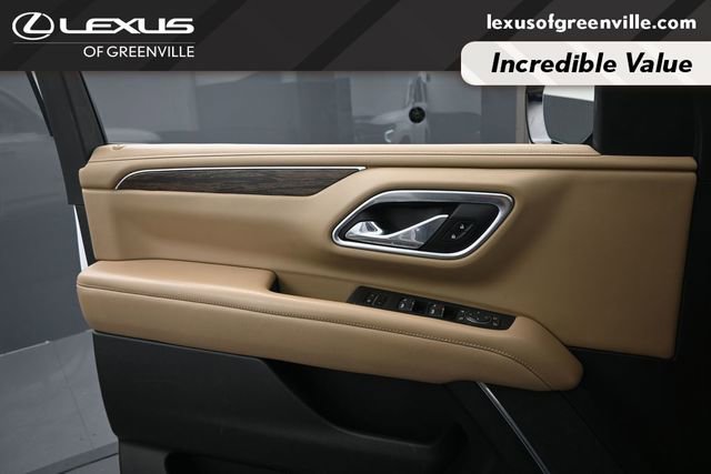 Used 2021 Chevrolet Tahoe Premier w/ Premium Package AWD/4WD image 17