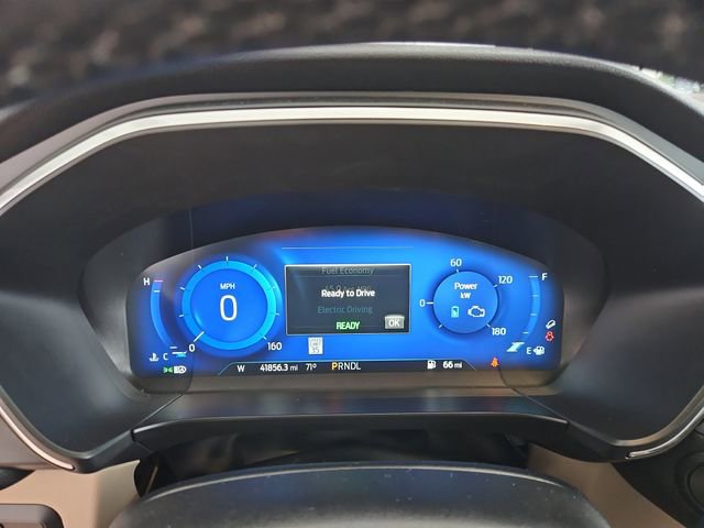 Used 2021 Ford Escape Titanium image 21