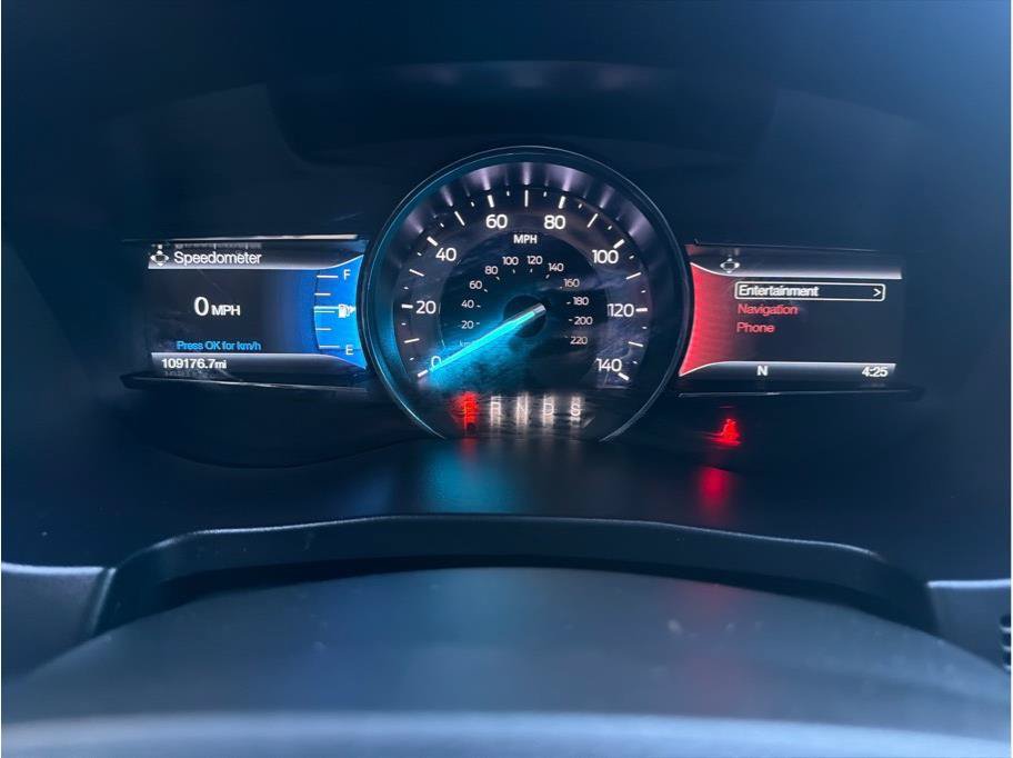 Used 2017 Ford Explorer Sport w/ Equipment Group 401A AWD/4WD image 18