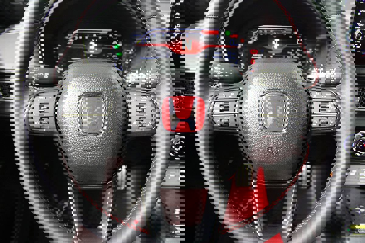 Used 2025 Honda Civic Type R image 15