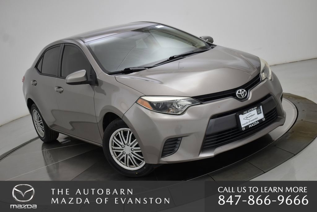 Used 2015 Toyota Corolla L image 2