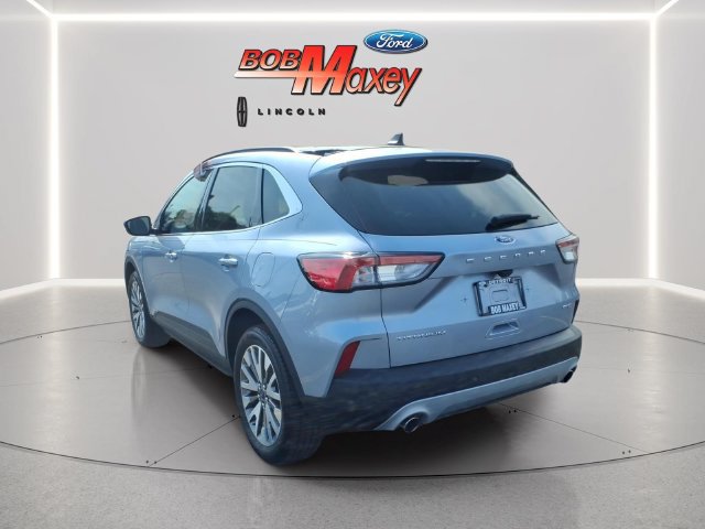Certified 2022 Ford Escape Titanium AWD/4WD image 6