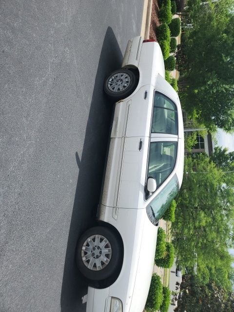 Used 2007 Mercury Grand Marquis GS RWD image 4