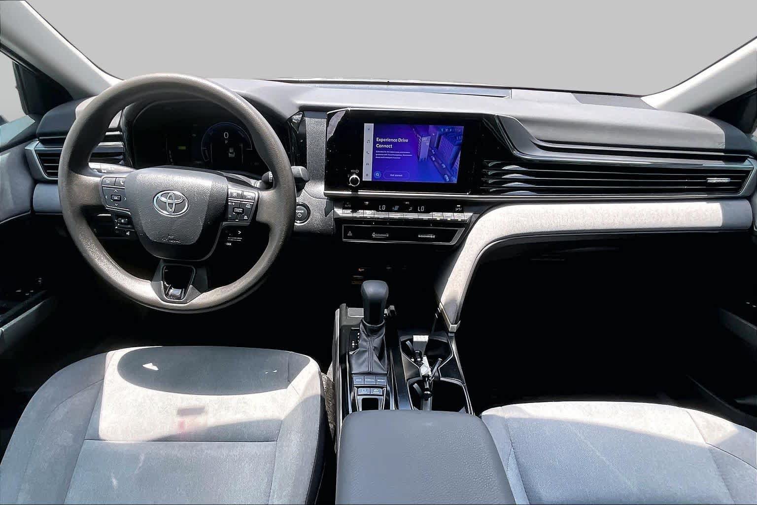 Used 2025 Toyota Camry LE w/ Convenience Package FWD image 14