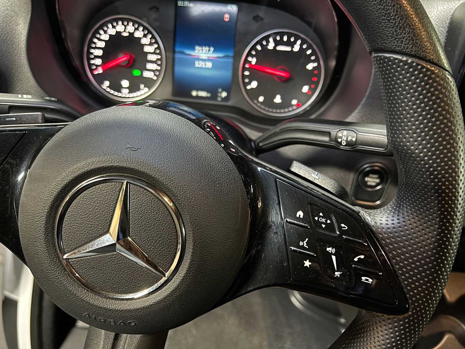 Used 2025 Mercedes-Benz Sprinter 2500 image 27