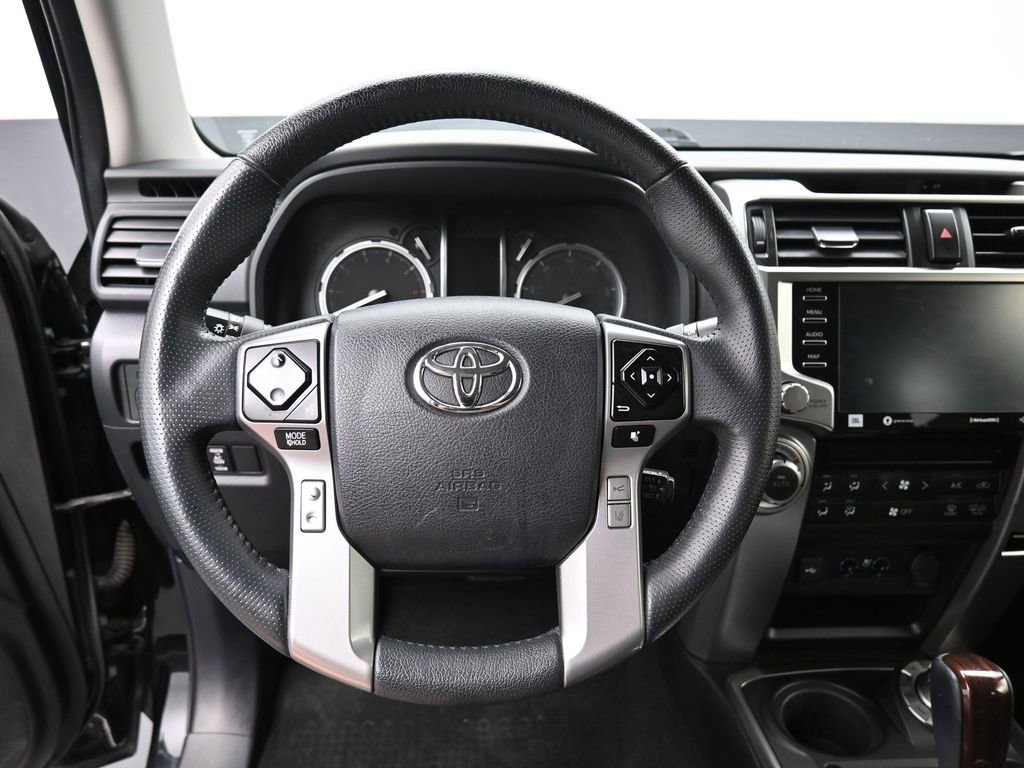 Used 2020 Toyota 4Runner Limited image 17