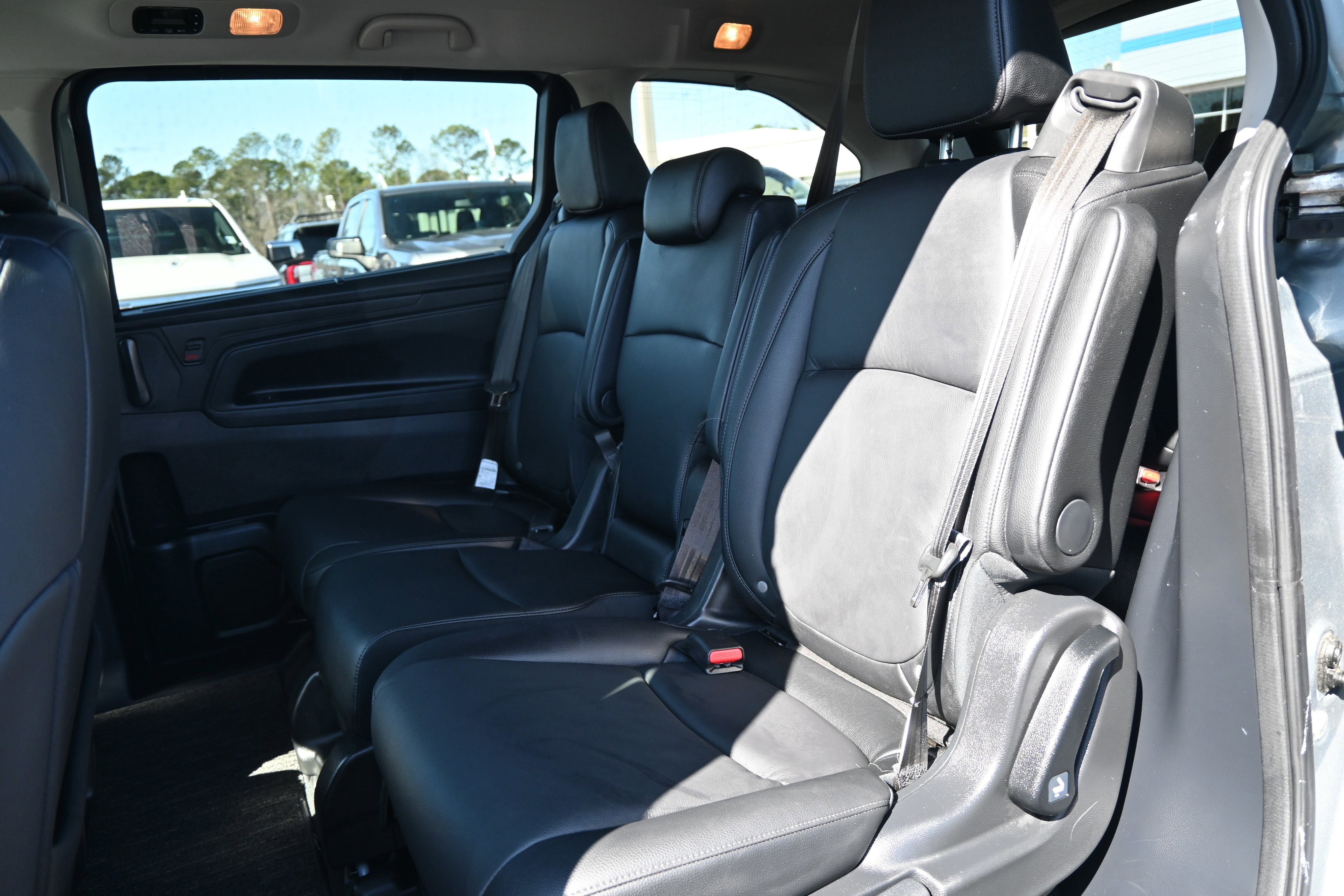 Used 2025 Honda Odyssey EX-L image 29