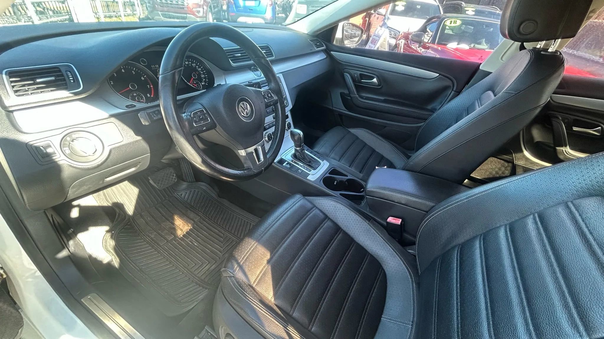 Used 2015 Volkswagen CC Sport image 9