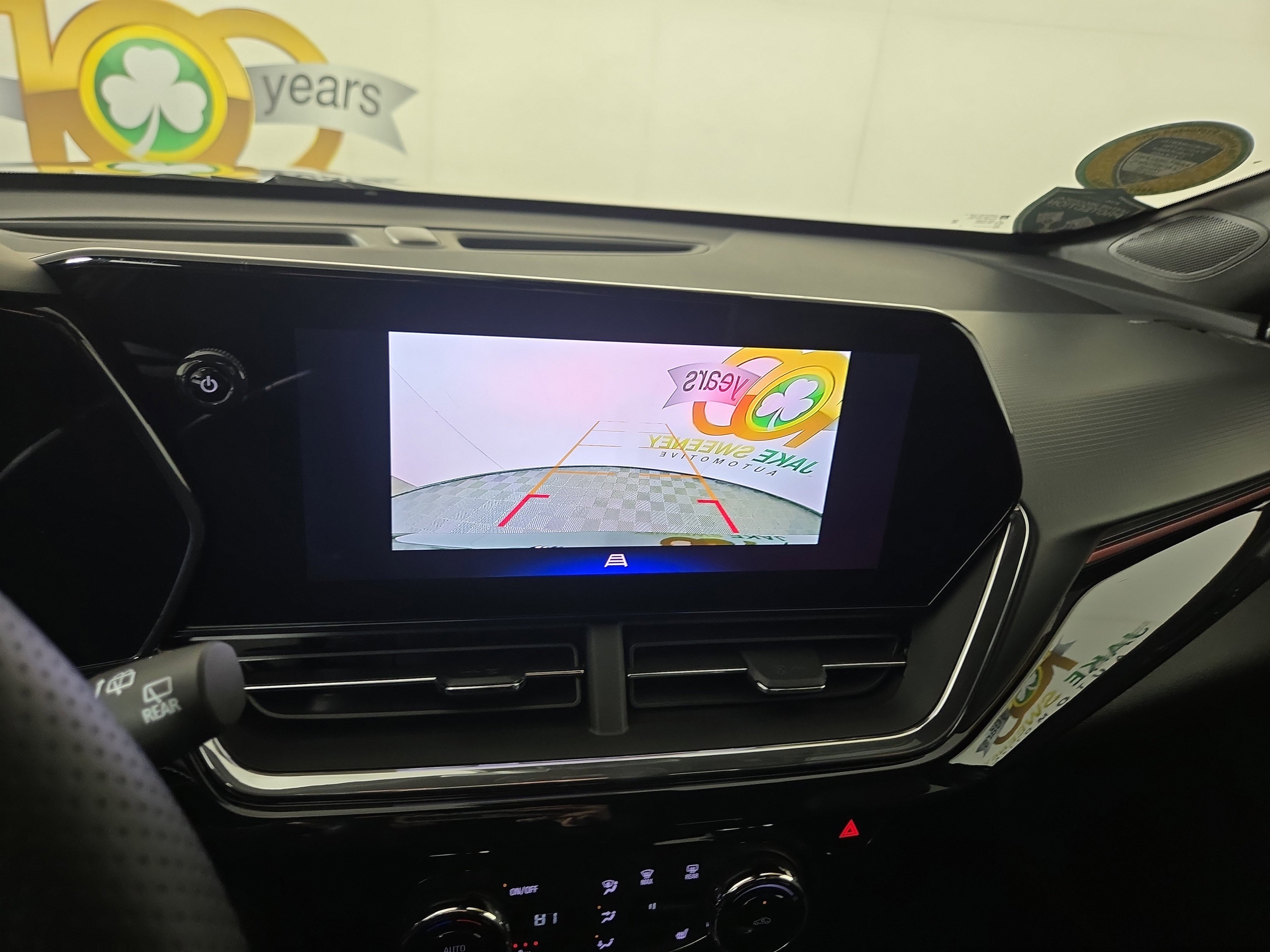 Certified 2025 Chevrolet Trax RS image 20