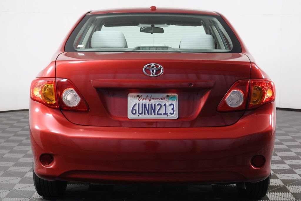 Used 2010 Toyota Corolla LE FWD image 5