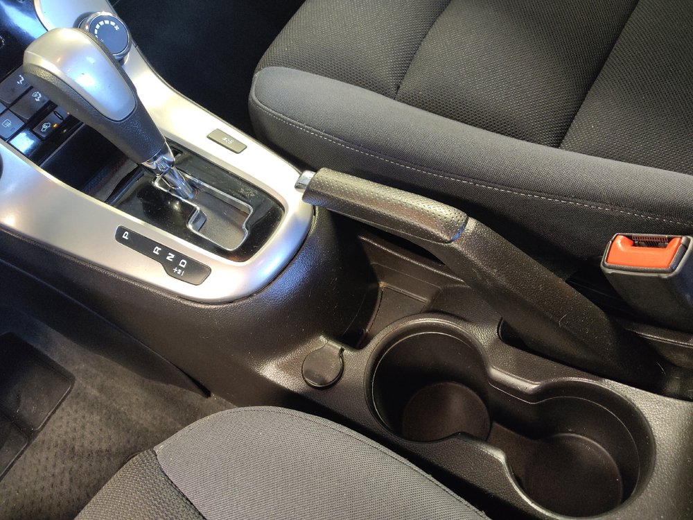 Used 2015 Chevrolet Cruze LT w/ RS Package FWD image 26
