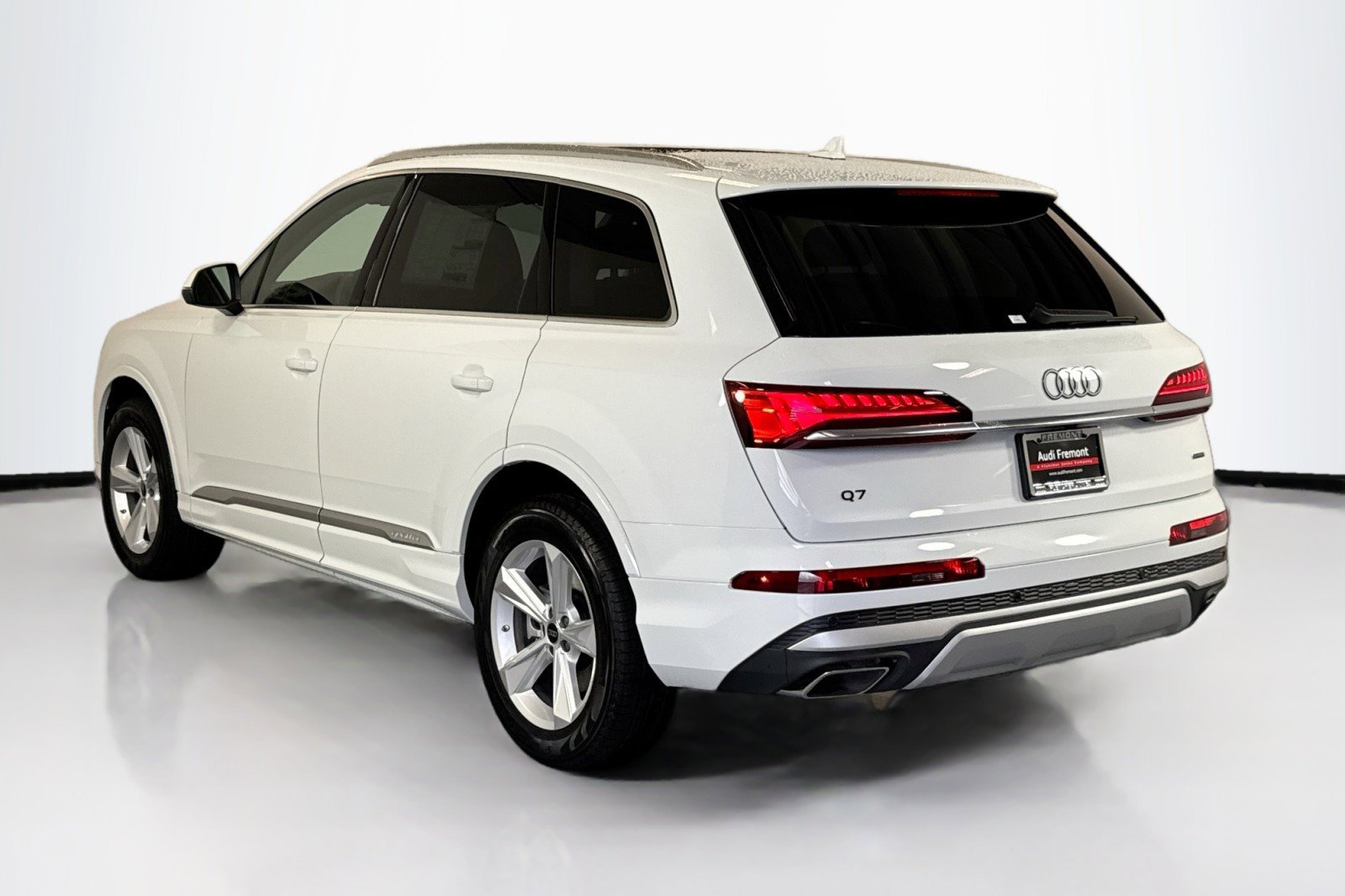 New 2026 Audi Q7 2.0T Premium image 7