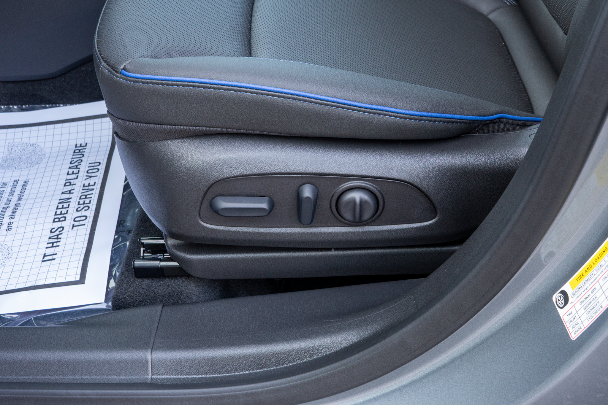 New 2026 Buick Encore GX Sport Touring w/ Comfort Package FWD image 30