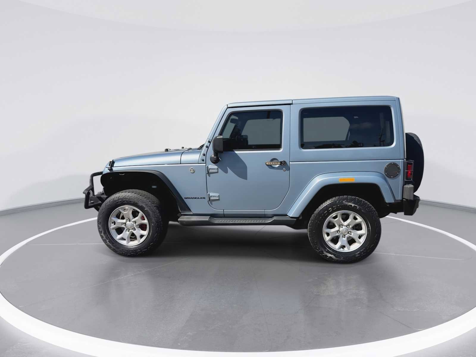 Used 2012 Jeep Wrangler Arctic image 5
