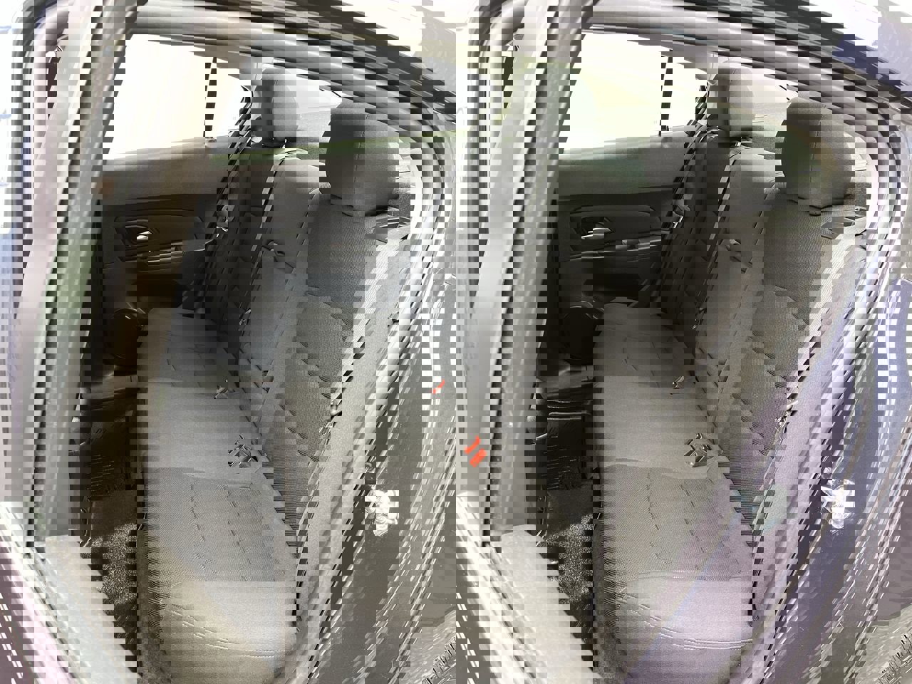 Used 2015 Chevrolet Cruze LT image 10