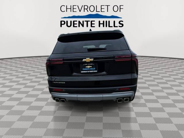 New 2026 Chevrolet Traverse LT w/ LPO, Cargo Package FWD image 7