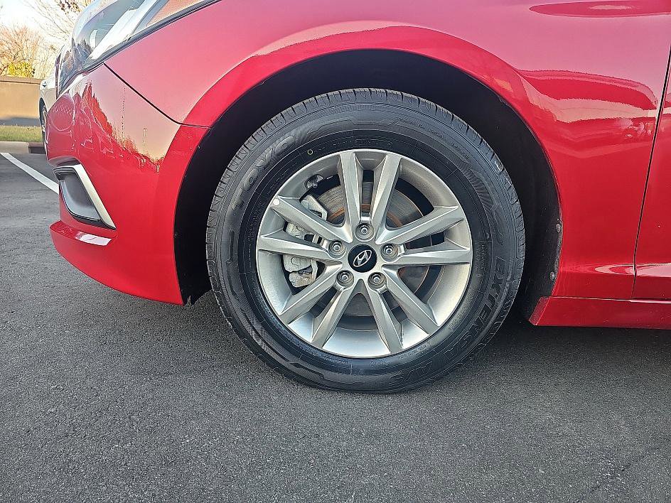 Used 2017 Hyundai Sonata SE image 9