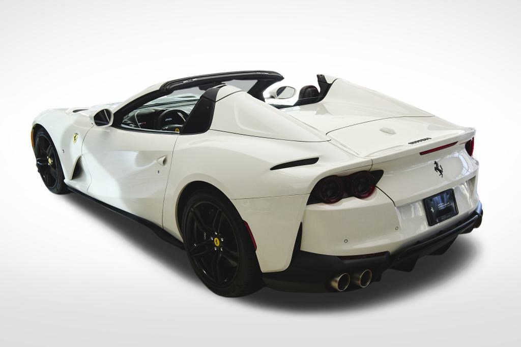 Used 2023 Ferrari 812 GTS image 3