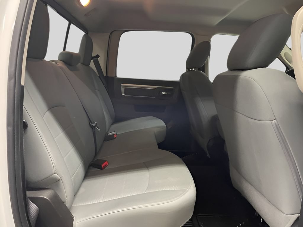 Used 2017 RAM 1500 Classic SLT AWD/4WD image 15
