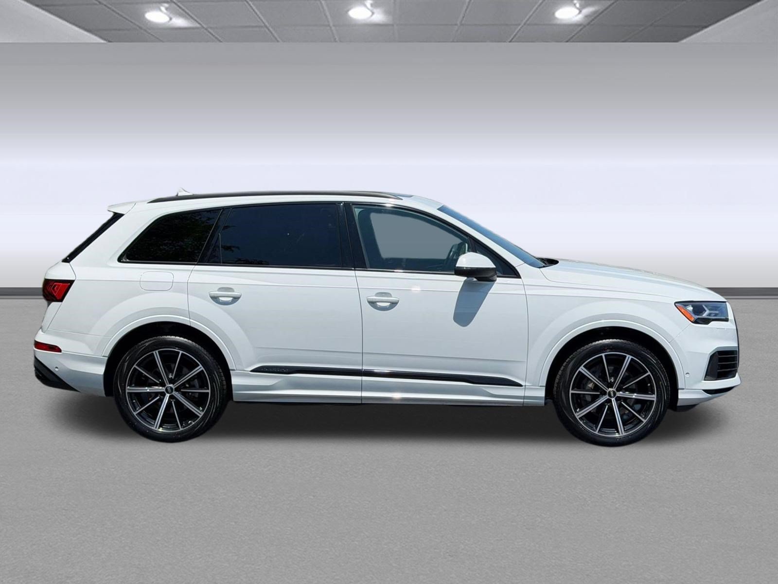 Used 2022 Audi Q7 3.0T Premium Plus AWD/4WD image 8